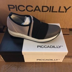 Piccadilly comfort sneakers.